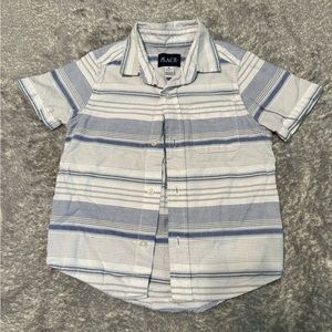 Size 4T Boy Button Up Shirt